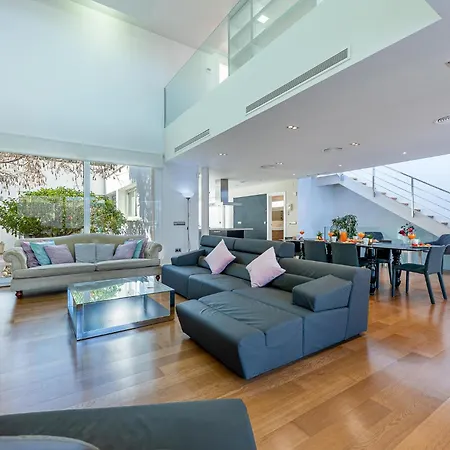 797 - Hermosa En Playamar Torremolinos