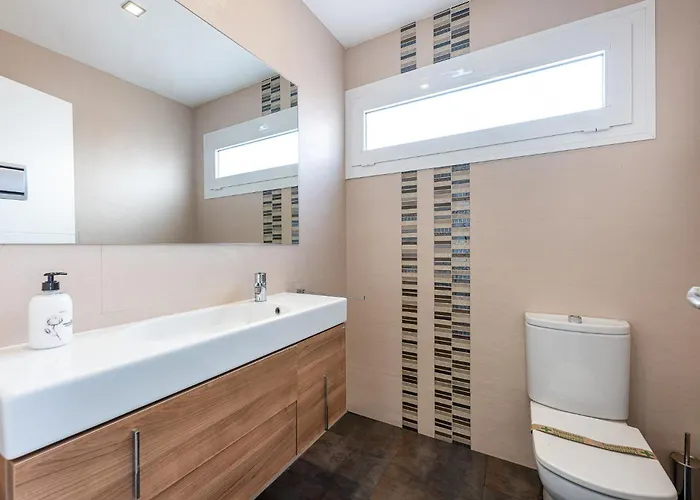 797 - Hermosa En Playamar Villa Torremolinos